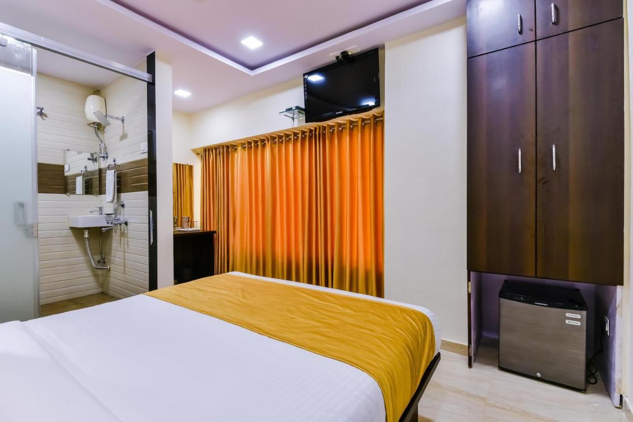 Capital O4482 Ascot International Hotel Mumbai  Buitenkant foto