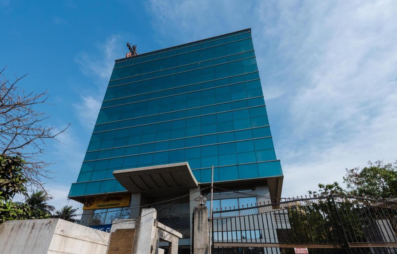 Capital O4482 Ascot International Hotel Mumbai  Buitenkant foto